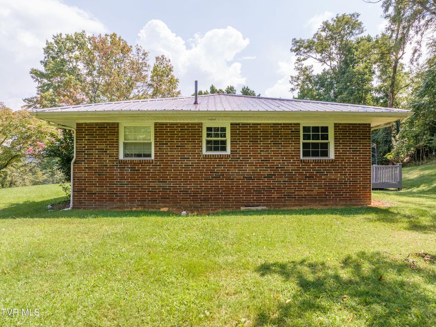 Photo #39: 129 Grove Park Drive