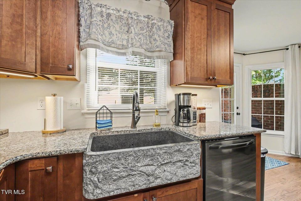 Photo #16: 437 Andover Court