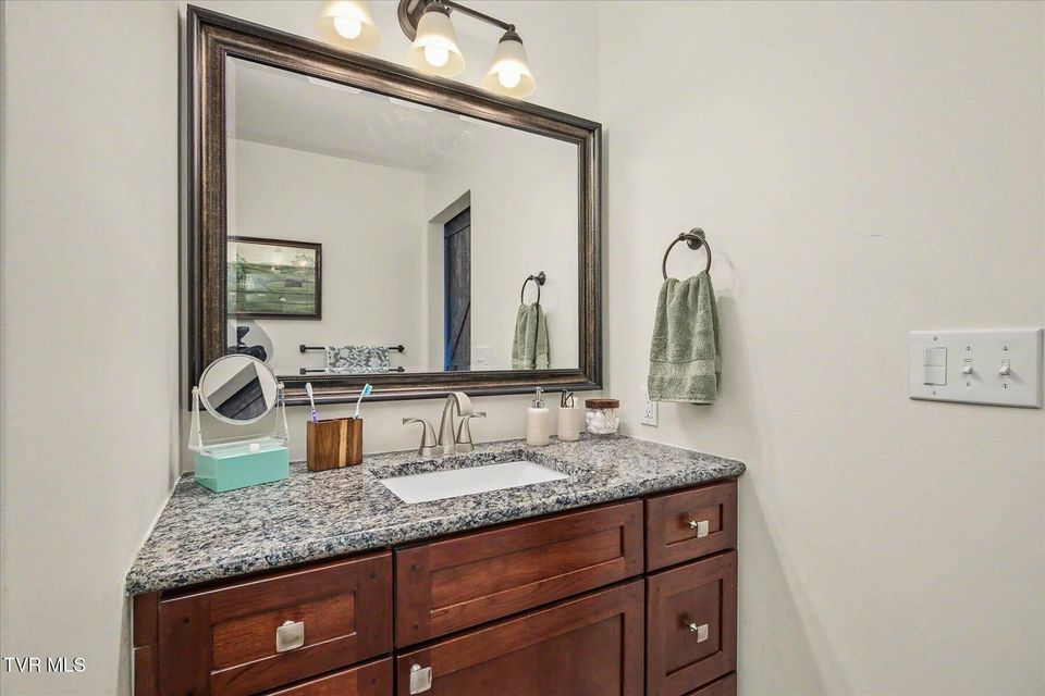 Photo #23: 437 Andover Court