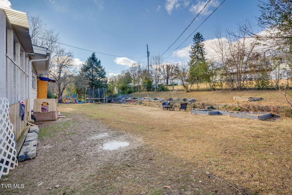 Photo #27: 107 College View Drive