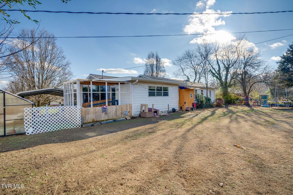 Photo #29: 107 College View Drive