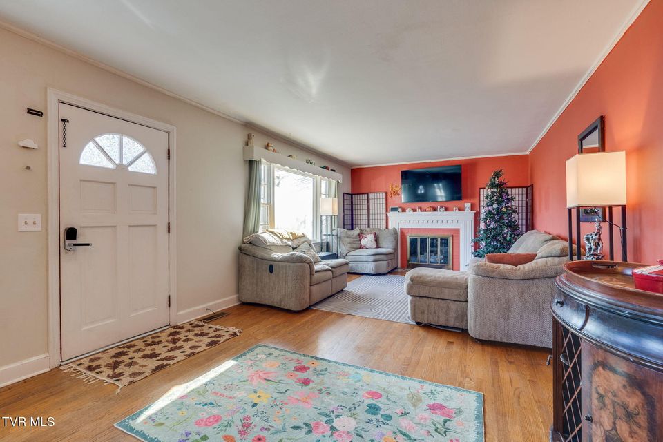 Photo #3: 107 College View Drive