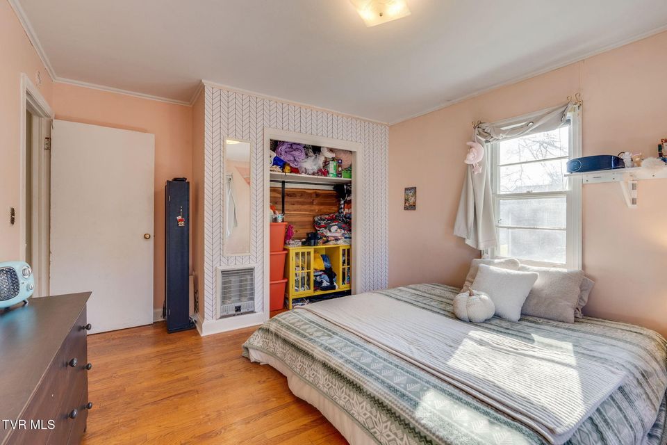 Photo #12: 107 College View Drive