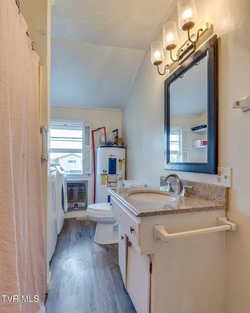 Photo #19: 107 College View Drive