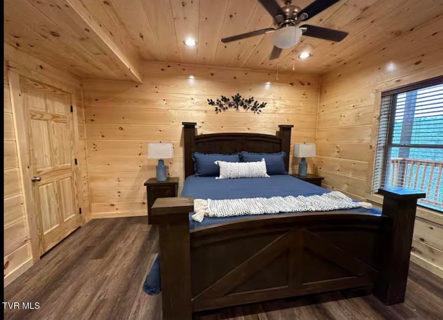 Photo #17: 821 String Run Way