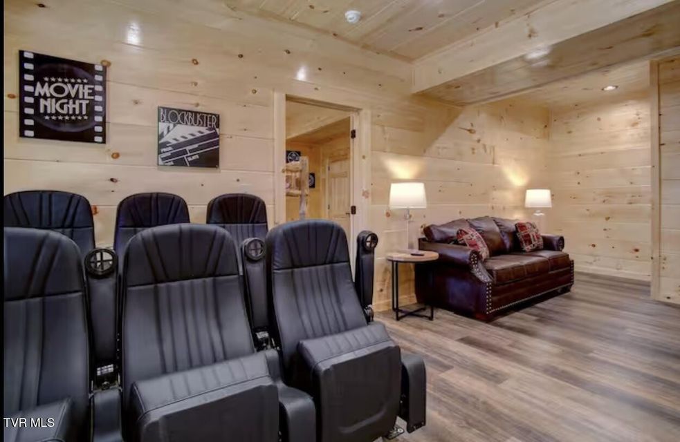 Photo #42: 821 String Run Way