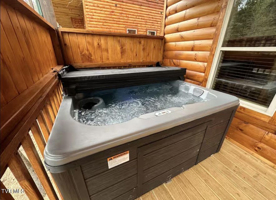 Photo #47: 821 String Run Way