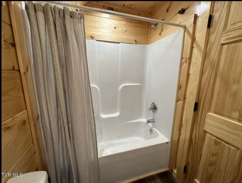 Photo #51: 821 String Run Way