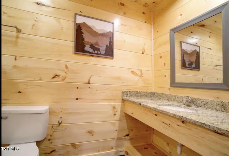 Photo #53: 821 String Run Way