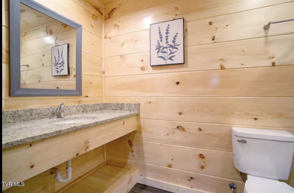 Photo #58: 821 String Run Way