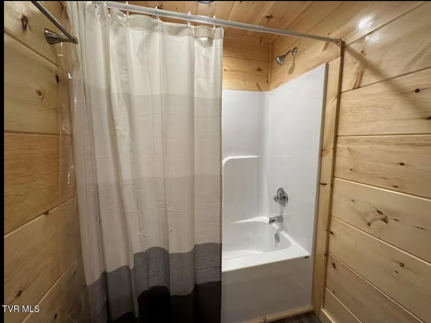 Photo #60: 821 String Run Way