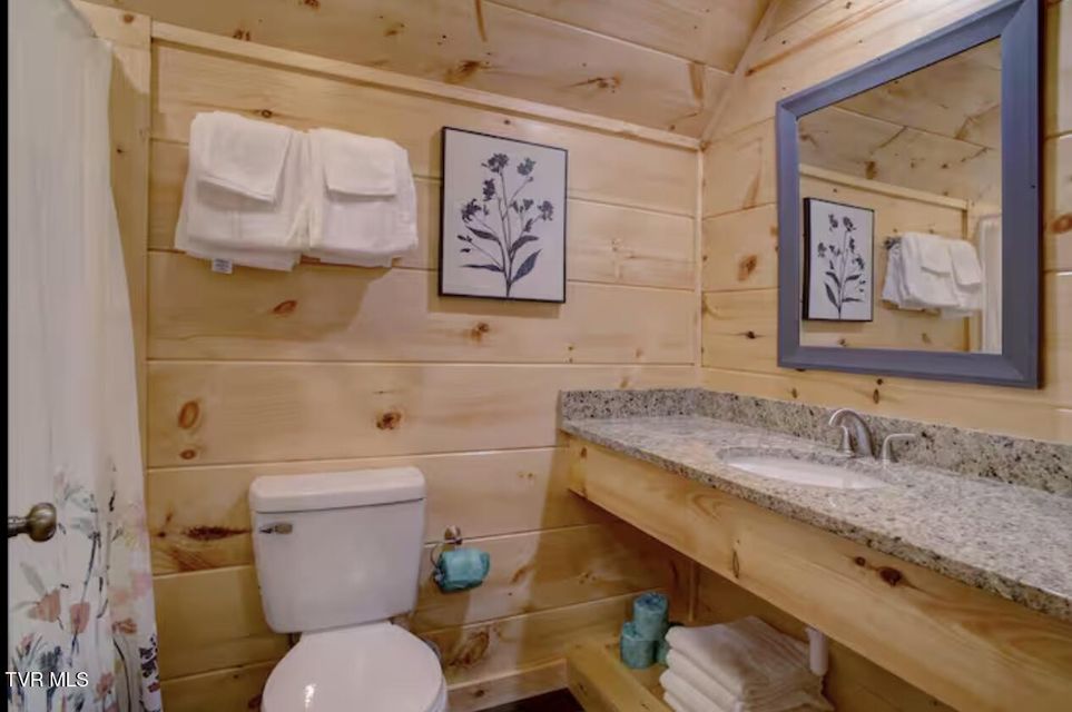 Photo #63: 821 String Run Way