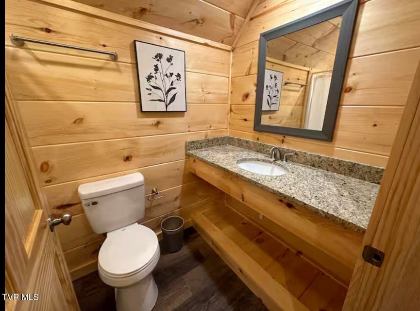 Photo #66: 821 String Run Way