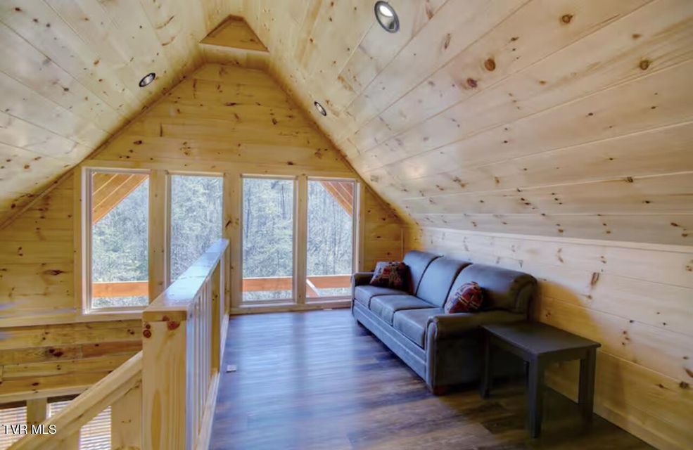 Photo #15: 817 String Run Way 