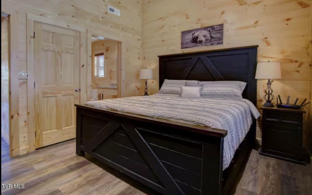 Photo #18: 817 String Run Way 