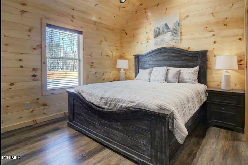 Photo #22: 817 String Run Way 