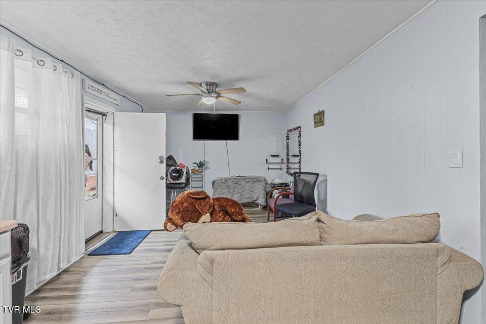 Photo #22: 1106 Fremont Drive