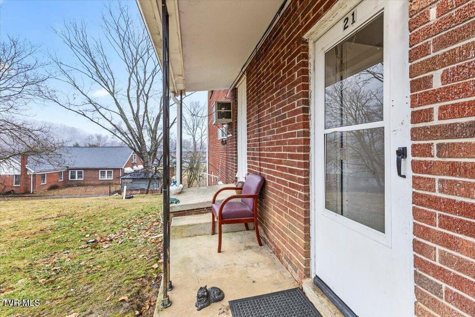 Photo #29: 1106 Fremont Drive