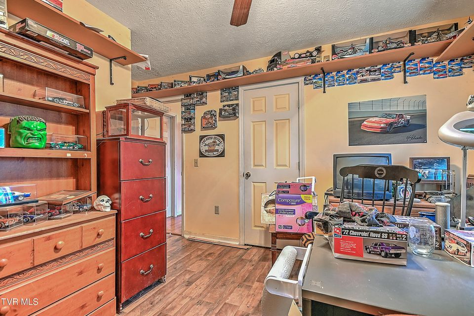 Photo #9: 1041 Okrina Drive