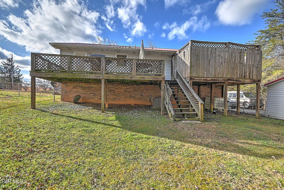 Photo #15: 1041 Okrina Drive