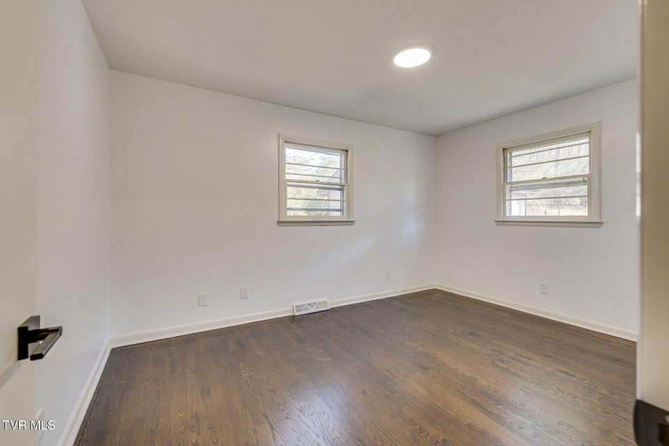 Photo #13: 319 Cross Road