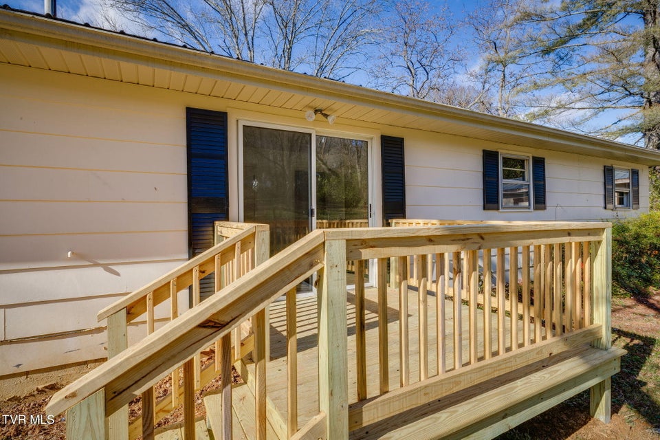 Photo #22: 319 Cross Road