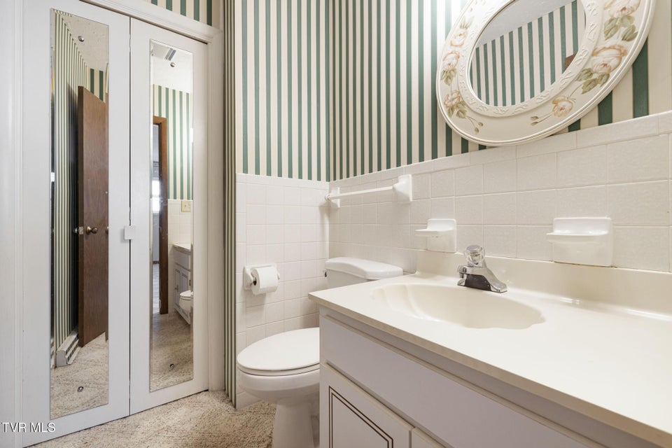 Photo #44: 536 Mayfield Avenue