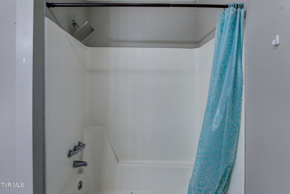 Photo #11: 965 Roaring Fork Road