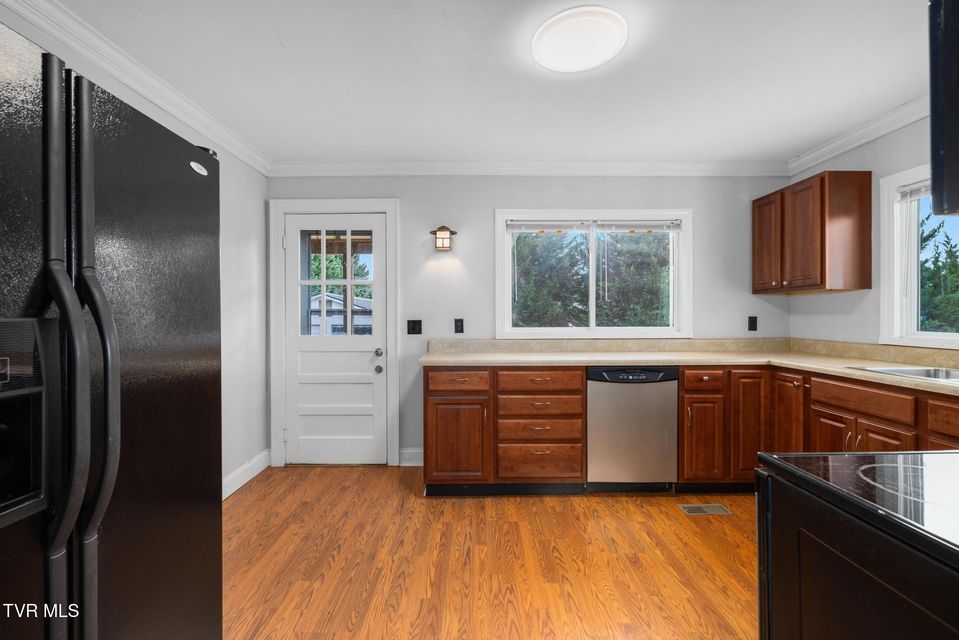 Photo #9: 144 Allison Road