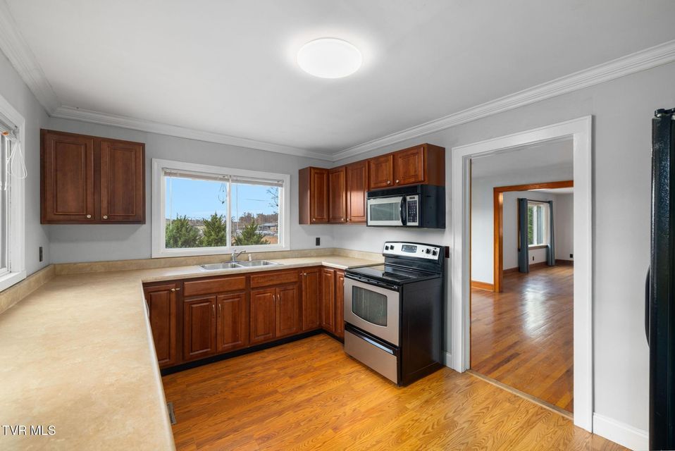 Photo #11: 144 Allison Road