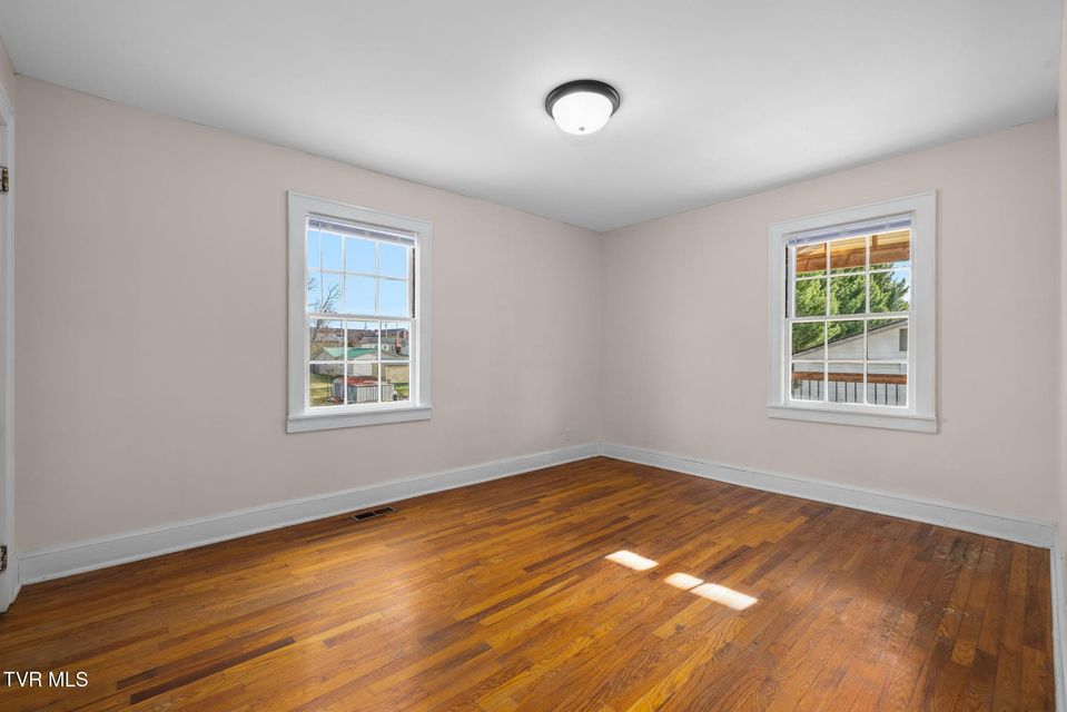 Photo #26: 144 Allison Road