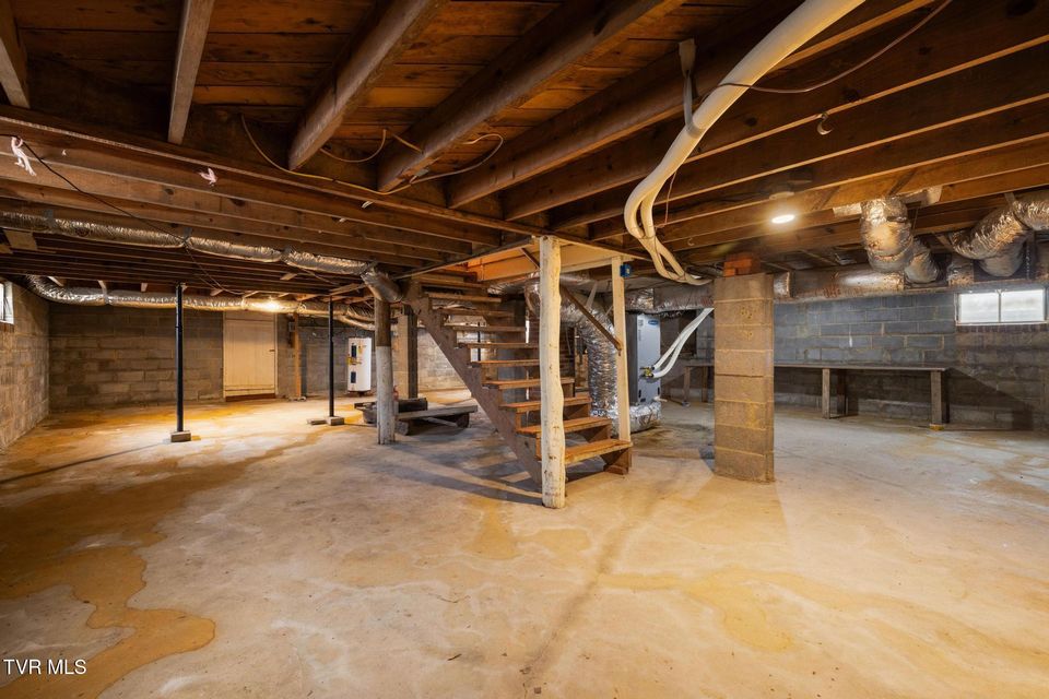 Photo #34: 144 Allison Road