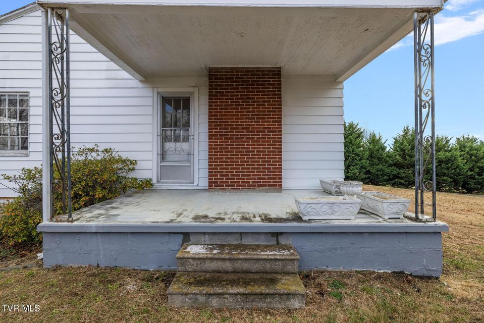 Photo #36: 144 Allison Road