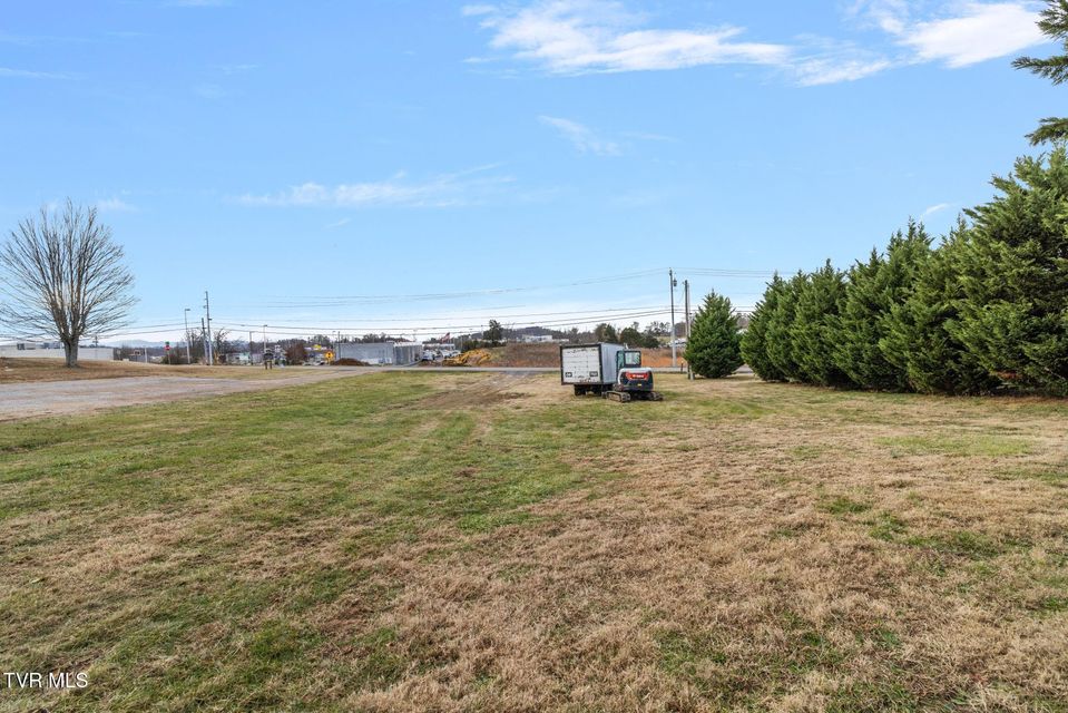 Photo #47: 144 Allison Road