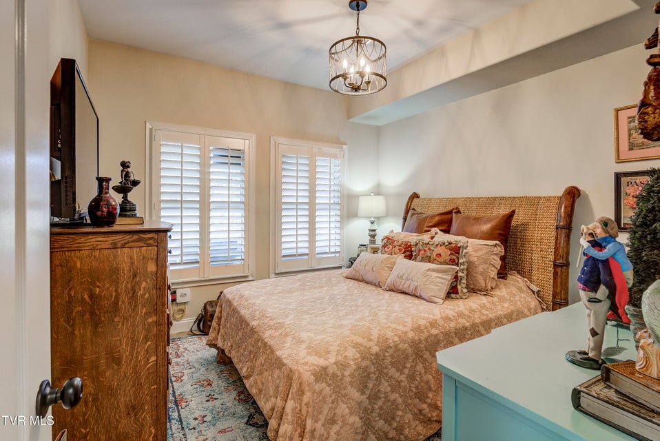 Photo #22: 12 Palisades Point