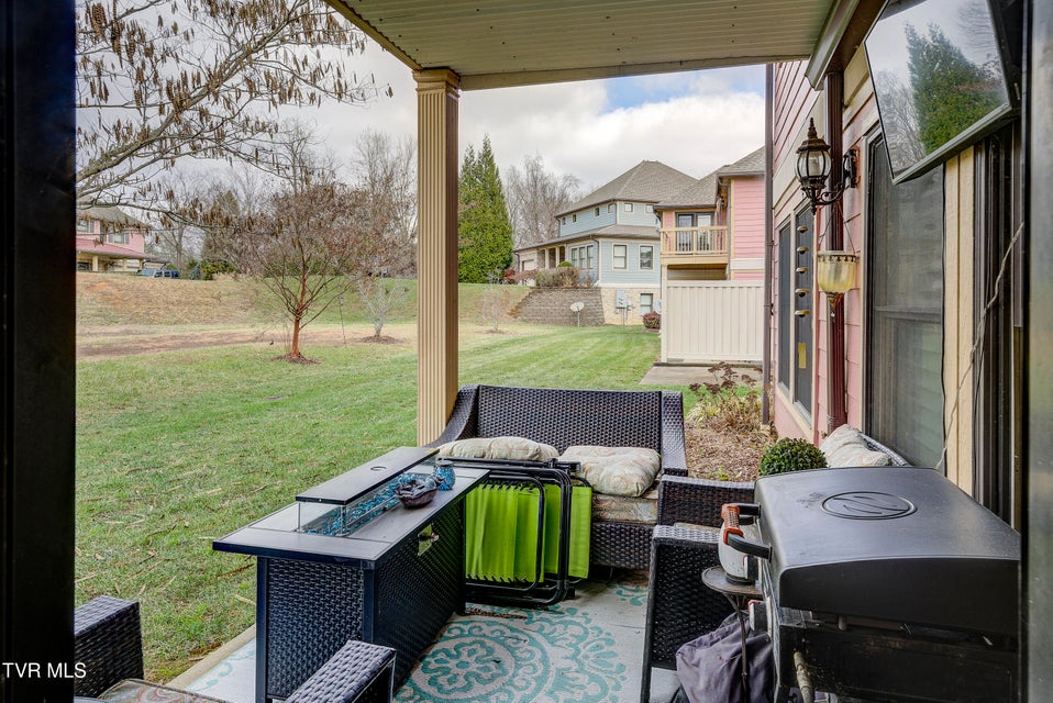 Photo #28: 12 Palisades Point