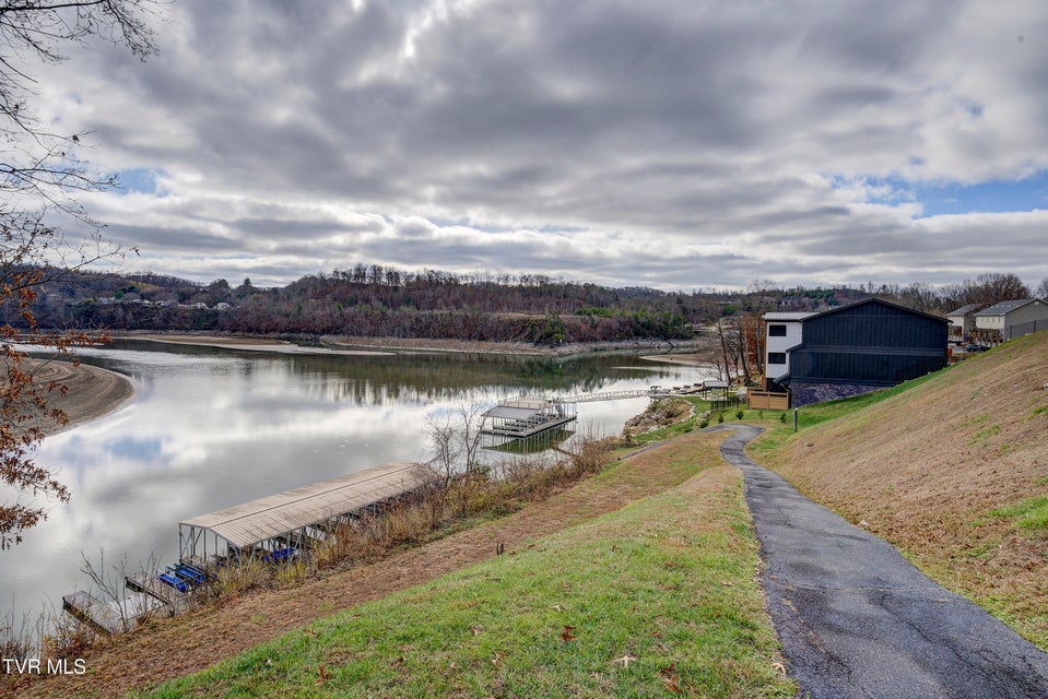 Photo #38: 12 Palisades Point