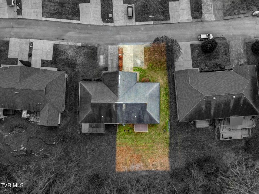 Photo #32: 111 Park Place