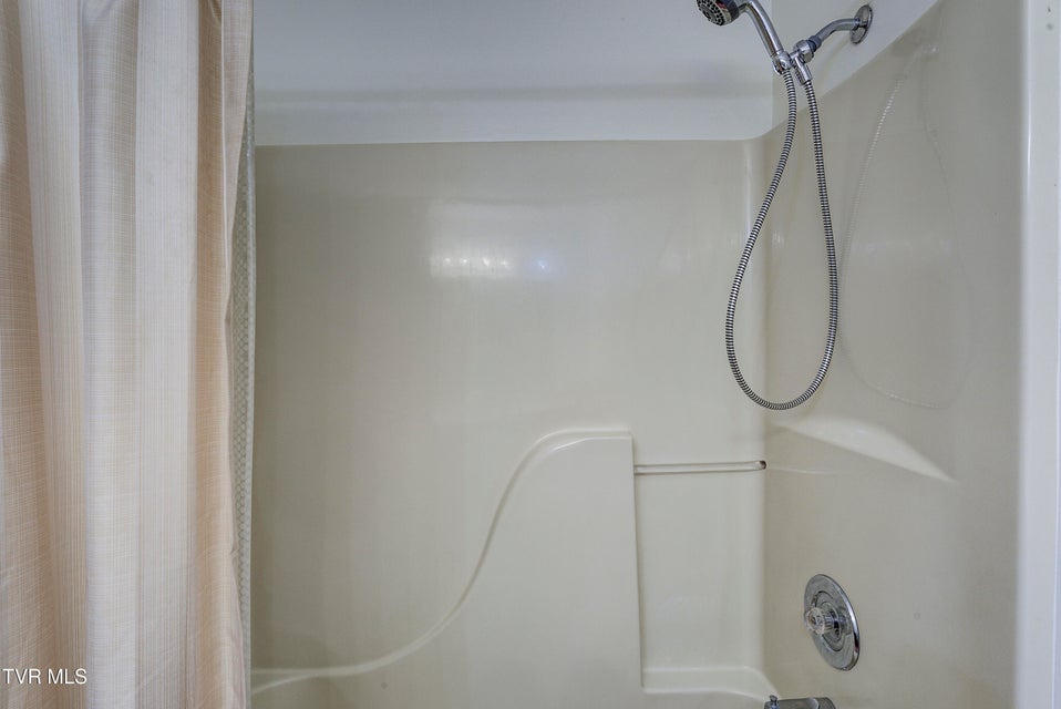 Photo #21: 111 Park Place