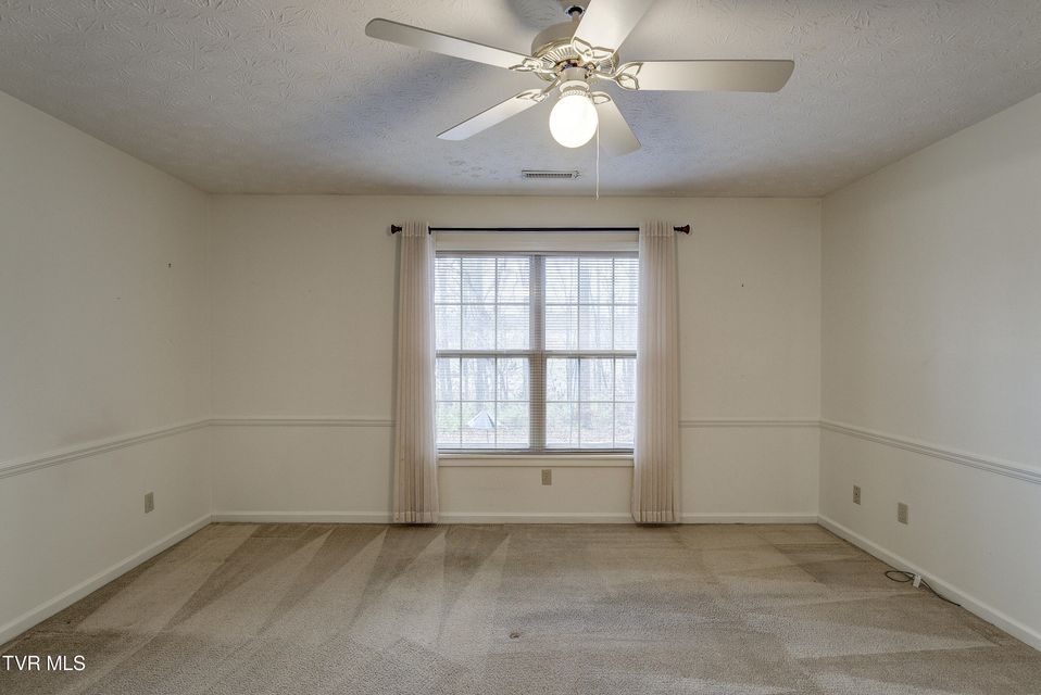 Photo #17: 111 Park Place