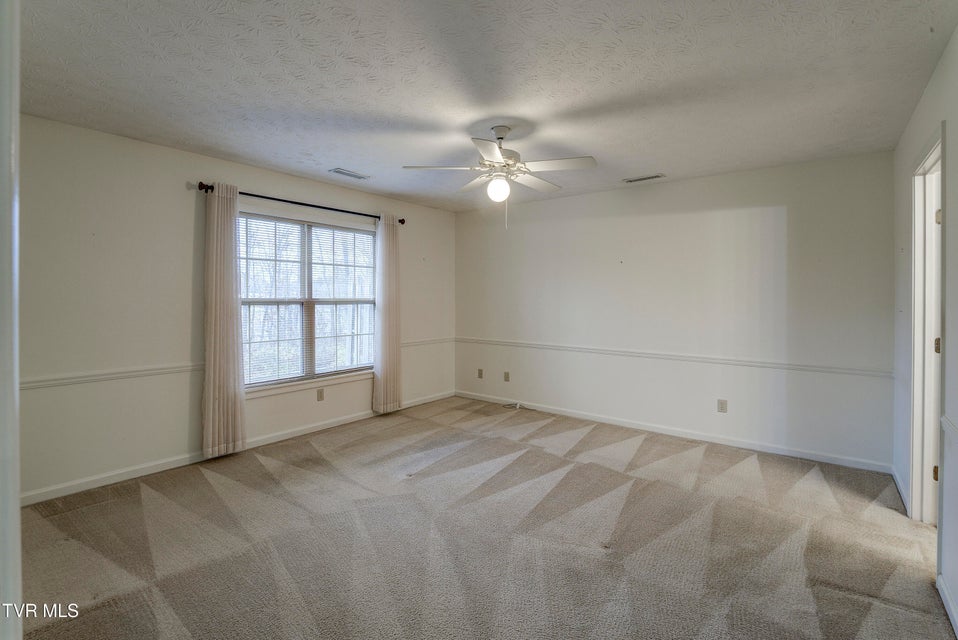 Photo #16: 111 Park Place