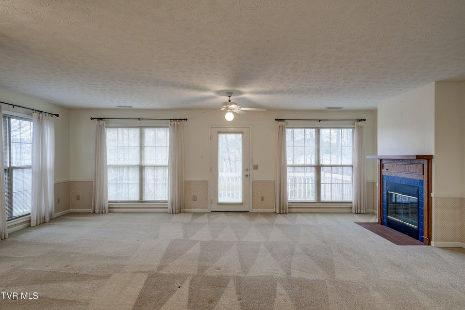 Photo #3: 111 Park Place