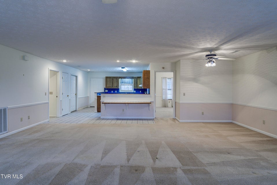 Photo #4: 111 Park Place