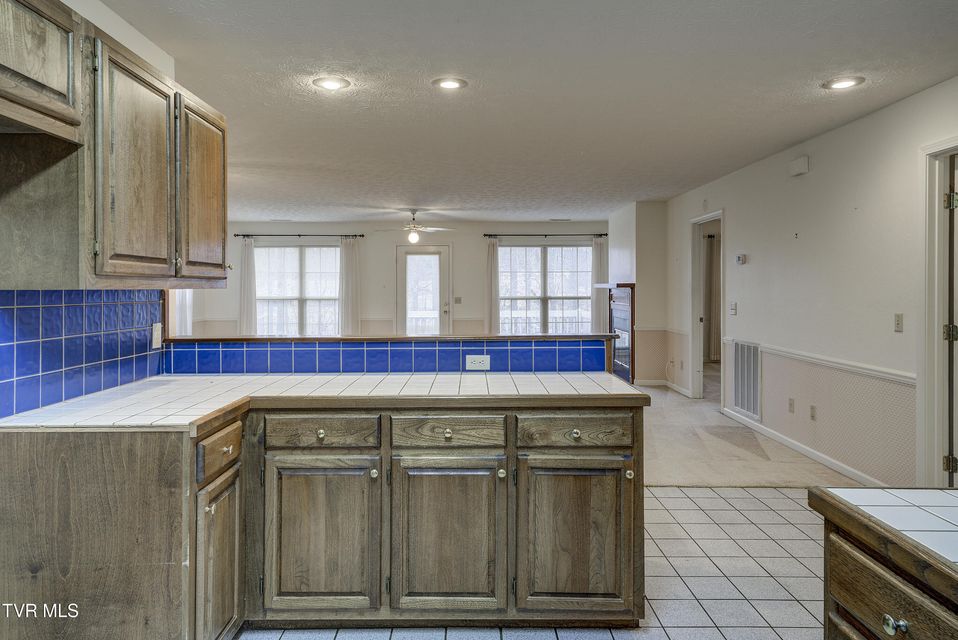 Photo #11: 111 Park Place