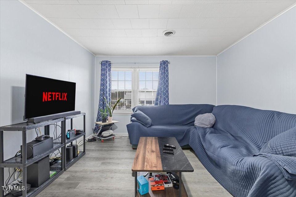 Photo #16: 1740 Bonham Road