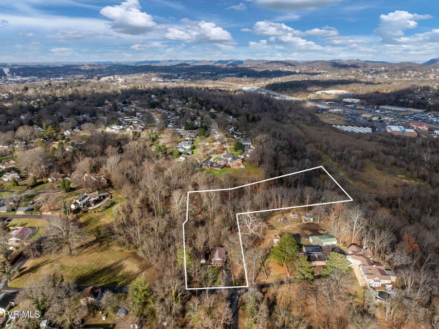 Photo #42: 1828 Avalon Street