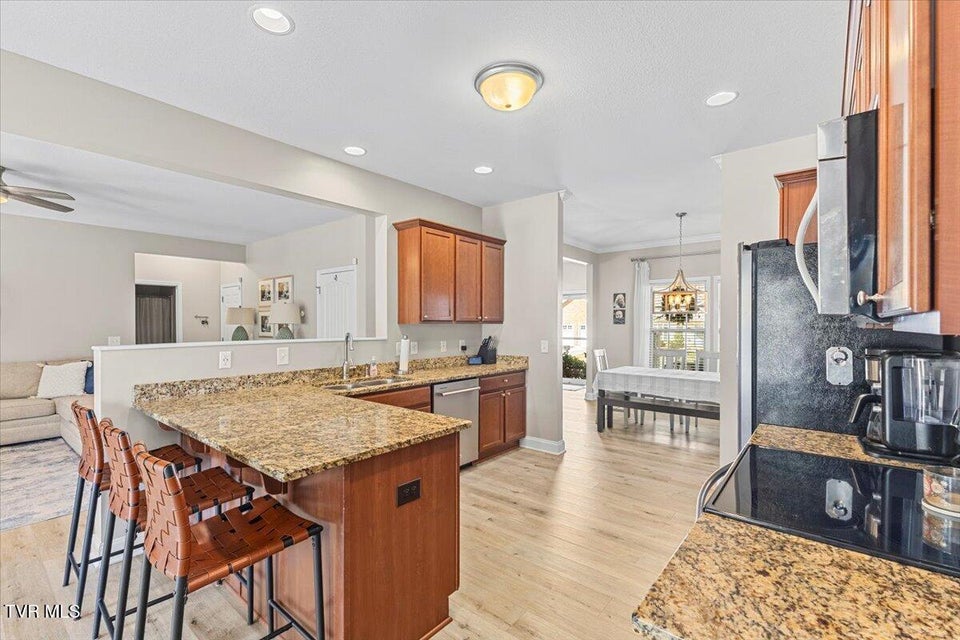 Photo #12: 2919 Royal Mile Divide