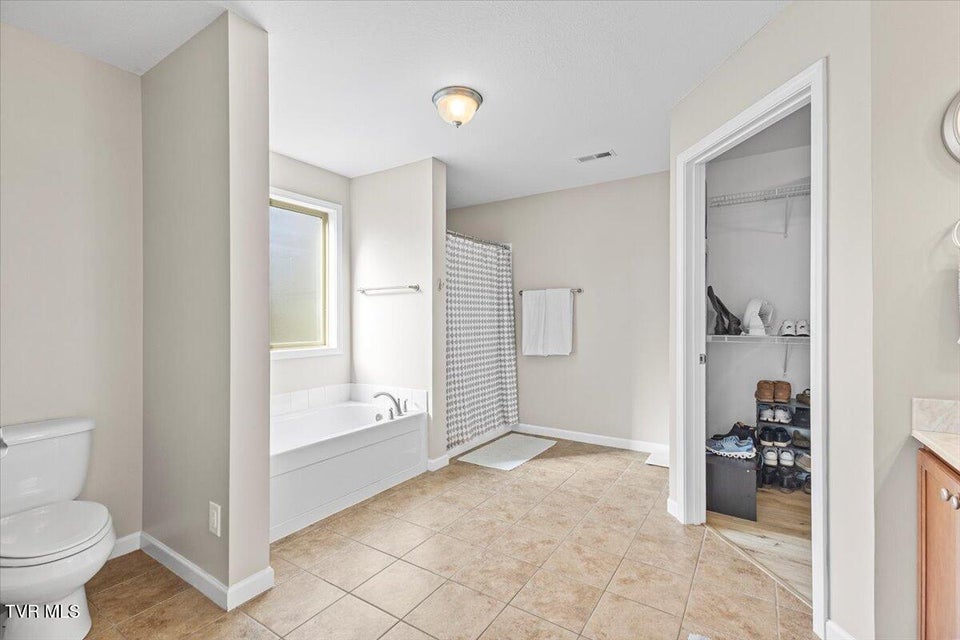 Photo #19: 2919 Royal Mile Divide