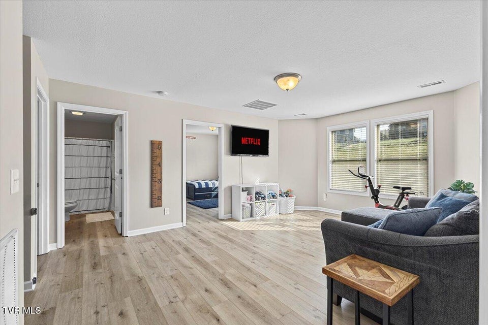 Photo #23: 2919 Royal Mile Divide