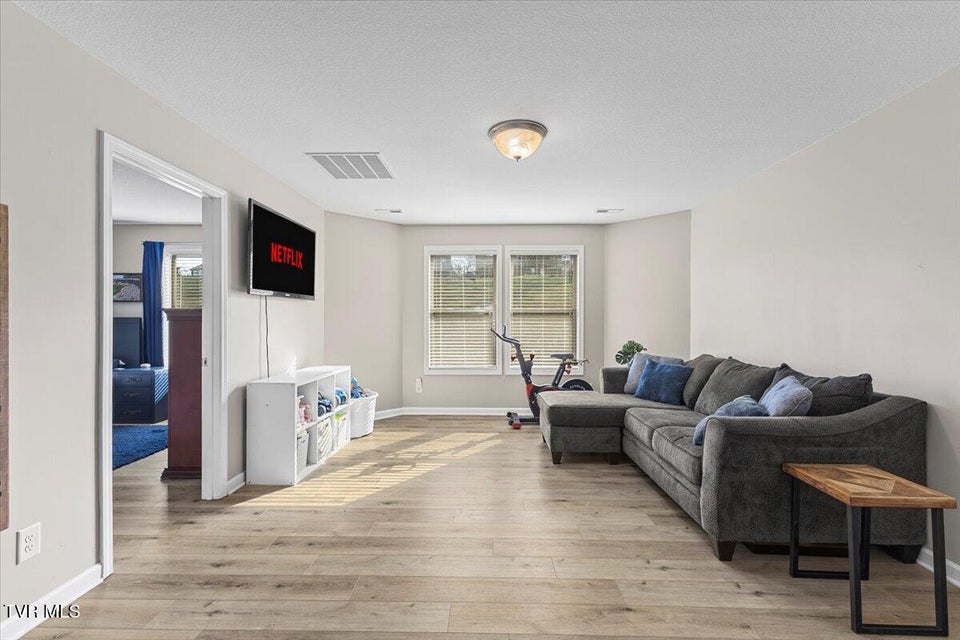 Photo #24: 2919 Royal Mile Divide